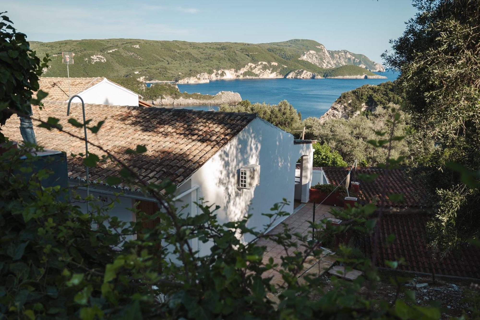 Ulisse Apartments Палеокастріца Екстер'єр фото