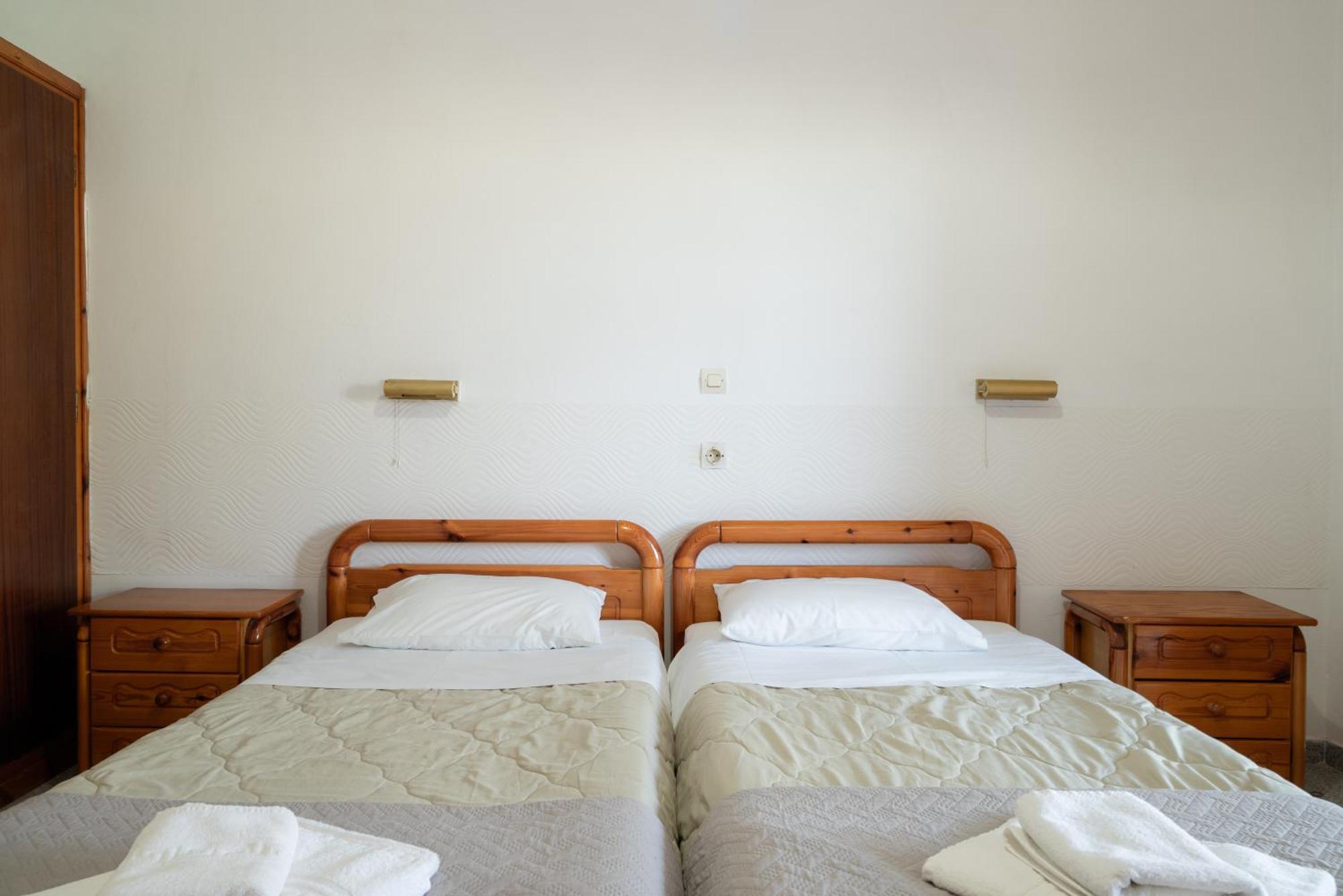 Ulisse Apartments Палеокастріца Екстер'єр фото